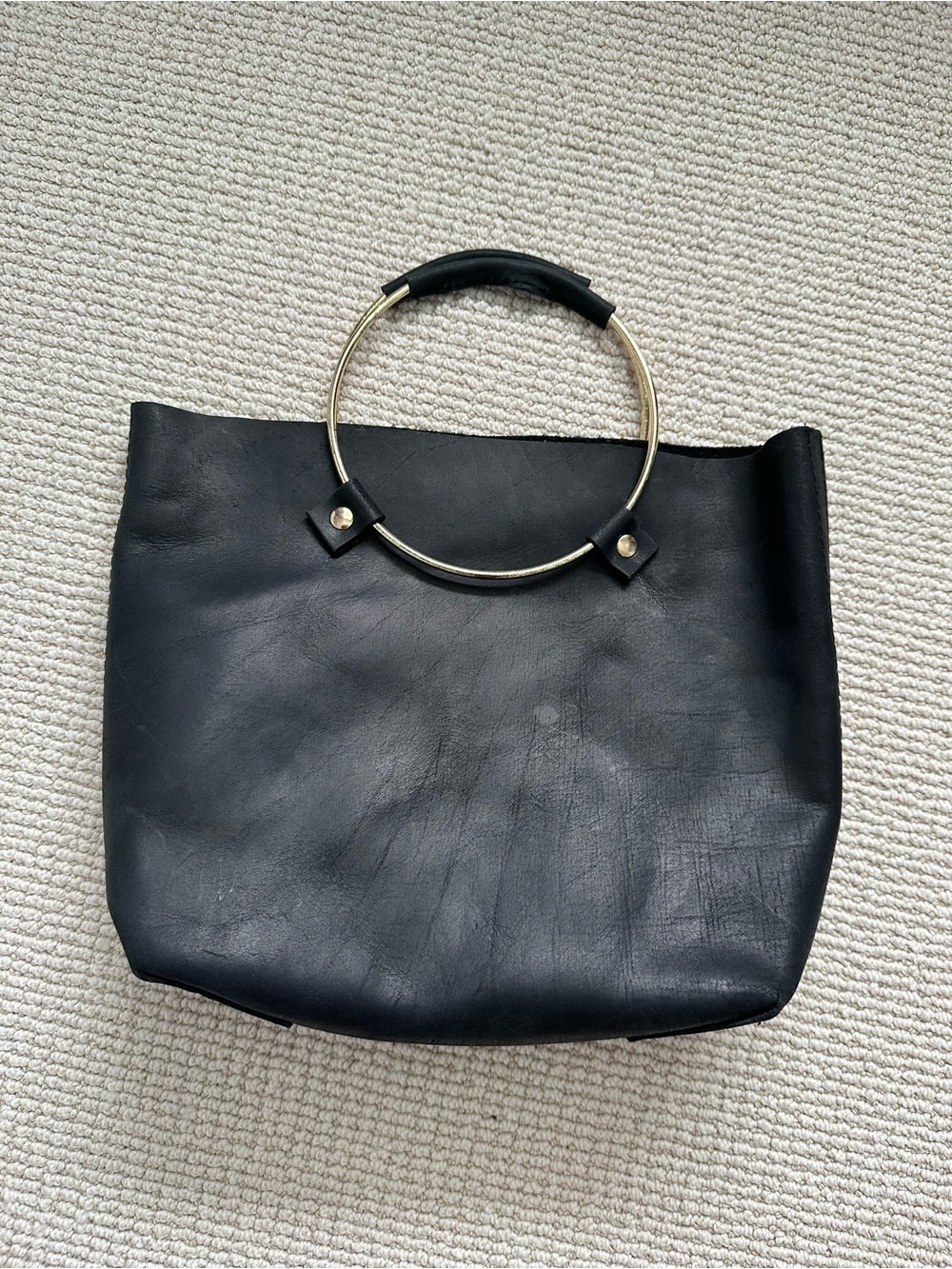 NWOT Tribe Alive Leather Handbag with Brass handles - Picture 2 of 6